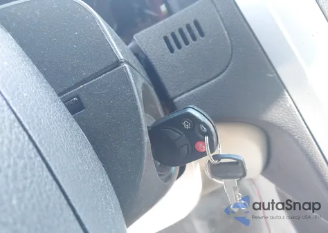 2010 Mercury Milan z USA, uszkodzony, nr VIN 3MEHMOHA4AR662278